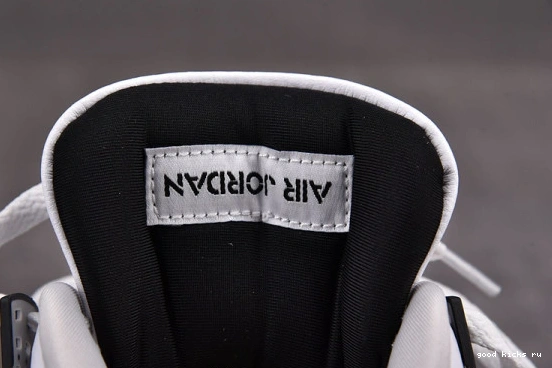 DH6927-111 BLACK MILITARY 4 JORDAN RETRO DH6927-111 0228